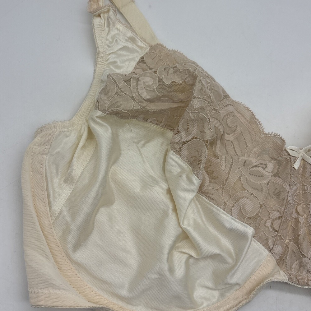vintage Vanity Fair underwire bra 46D satin and lace sheer ivory 75-165 - Picture 3 of 9